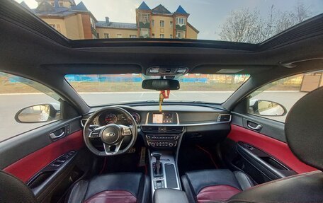 KIA Optima IV, 2018 год, 2 050 000 рублей, 17 фотография