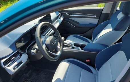 Geely Emgrand, 2023 год, 1 700 000 рублей, 2 фотография