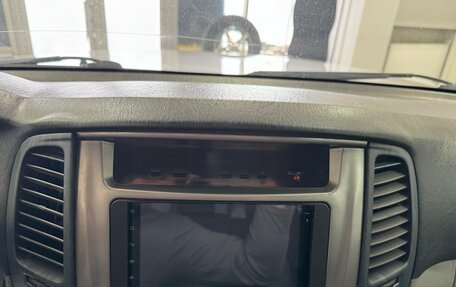 Toyota Land Cruiser 100 рестайлинг 2, 2003 год, 1 920 000 рублей, 11 фотография