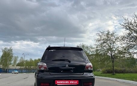 Mitsubishi Outlander III рестайлинг 3, 2004 год, 580 000 рублей, 4 фотография