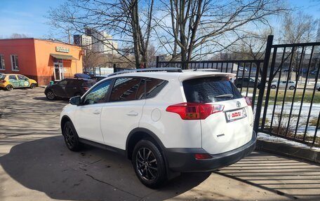 Toyota RAV4, 2014 год, 1 710 000 рублей, 2 фотография