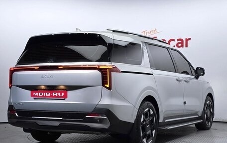 KIA Carnival, 2024 год, 4 950 000 рублей, 2 фотография