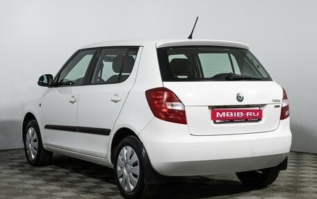 Skoda Fabia II, 2011 год, 399 585 рублей, 7 фотография
