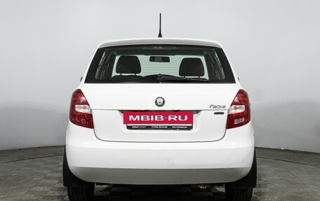 Skoda Fabia II, 2011 год, 399 585 рублей, 6 фотография