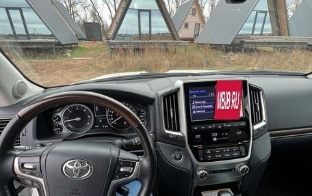 Toyota Land Cruiser 200, 2020 год, 8 700 000 рублей, 6 фотография