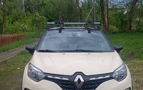 Renault Kaptur I рестайлинг, 2020 год, 1 600 000 рублей, 2 фотография