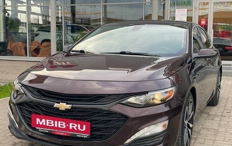 Chevrolet Malibu IX, 2020 год, 1 530 000 рублей, 2 фотография