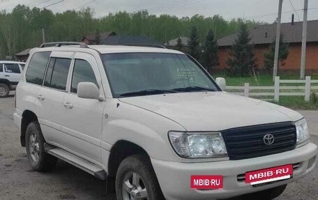 Toyota Land Cruiser 100 рестайлинг 2, 2001 год, 1 650 000 рублей, 2 фотография