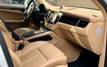Porsche Macan I рестайлинг, 2015 год, 3 298 000 рублей, 11 фотография