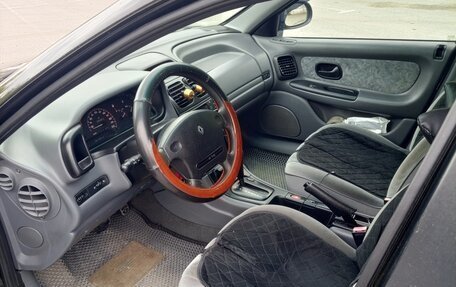 Renault Laguna II, 1997 год, 600 000 рублей, 6 фотография
