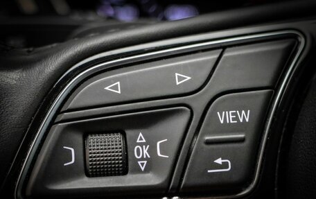 Audi A4, 2018 год, 2 750 000 рублей, 14 фотография