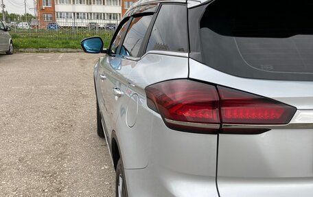 Geely Atlas, 2023 год, 2 050 000 рублей, 10 фотография