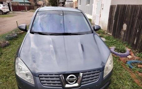 Nissan Qashqai, 2008 год, 850 000 рублей, 2 фотография