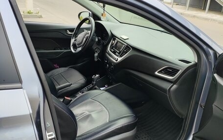 Hyundai Solaris II рестайлинг, 2017 год, 1 250 000 рублей, 5 фотография