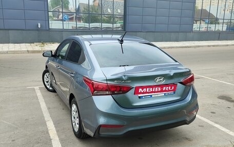 Hyundai Solaris II рестайлинг, 2017 год, 1 250 000 рублей, 4 фотография