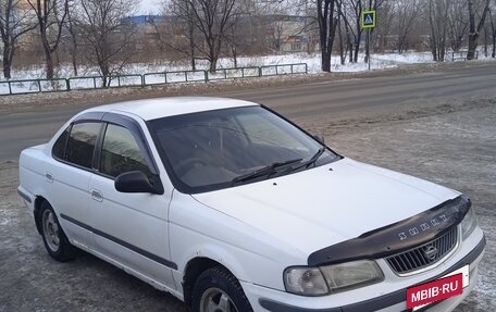 Nissan Sunny B15, 1999 год, 225 000 рублей, 2 фотография