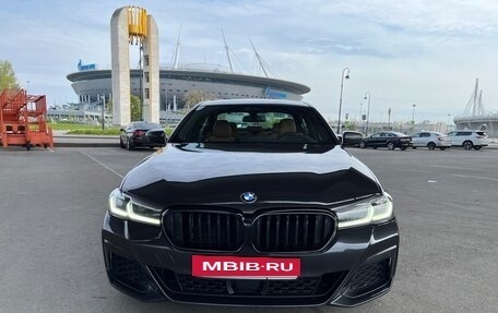 BMW 5 серия, 2021 год, 5 700 000 рублей, 2 фотография