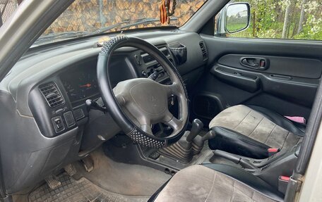 Mitsubishi L200 III рестайлинг, 2005 год, 850 000 рублей, 5 фотография
