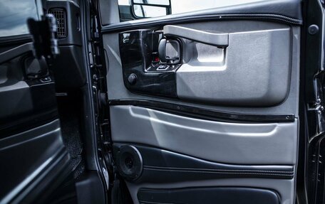 Chevrolet Express II, 2023 год, 15 999 000 рублей, 13 фотография