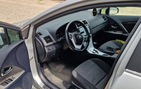 Toyota Avensis III рестайлинг, 2011 год, 1 200 000 рублей, 7 фотография