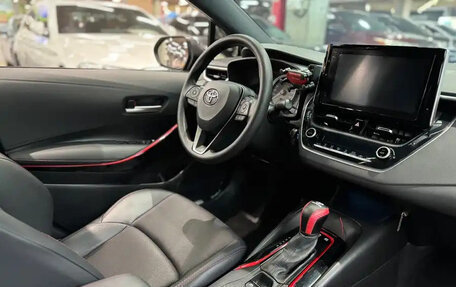 Toyota Corolla, 2022 год, 1 750 700 рублей, 16 фотография