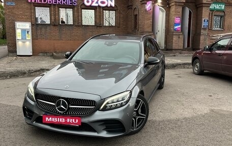 Mercedes-Benz C-Класс, 2021 год, 3 100 000 рублей, 2 фотография