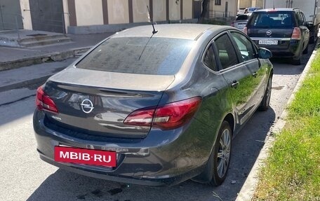 Opel Astra J, 2013 год, 1 100 000 рублей, 3 фотография