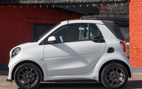 Smart Fortwo III, 2021 год, 3 650 000 рублей, 6 фотография