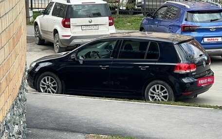 Volkswagen Golf VI, 2011 год, 1 070 000 рублей, 2 фотография