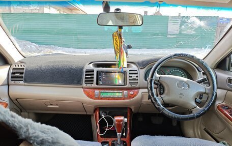 Toyota Camry V40, 2002 год, 900 000 рублей, 2 фотография
