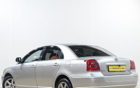 Toyota Avensis III рестайлинг, 2004 год, 799 000 рублей, 4 фотография
