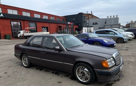 Mercedes-Benz E-Класс, 1992 год, 300 000 рублей, 4 фотография