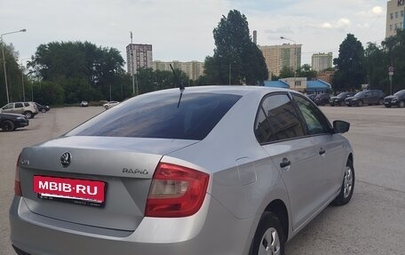 Skoda Rapid I, 2014 год, 930 000 рублей, 7 фотография