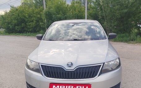 Skoda Rapid I, 2014 год, 930 000 рублей, 2 фотография