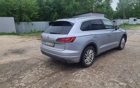 Volkswagen Touareg III, 2018 год, 3 850 000 рублей, 3 фотография