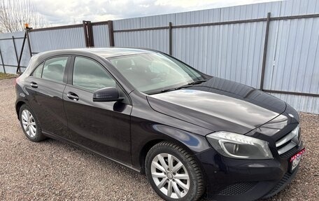 Mercedes-Benz A-Класс, 2014 год, 1 400 000 рублей, 1 фотография