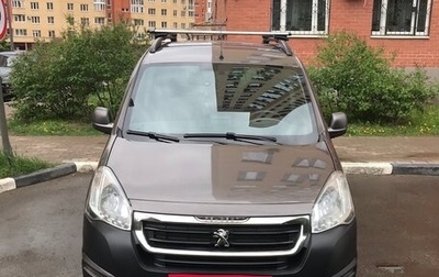 Peugeot Partner II рестайлинг 2, 2015 год, 949 000 рублей, 1 фотография