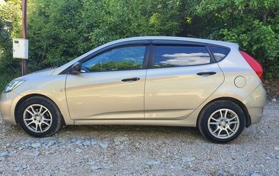 Hyundai Solaris II рестайлинг, 2012 год, 870 000 рублей, 1 фотография