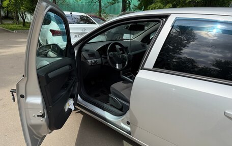 Opel Astra H, 2010 год, 650 000 рублей, 3 фотография
