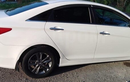 Hyundai Sonata VI, 2009 год, 1 150 000 рублей, 3 фотография