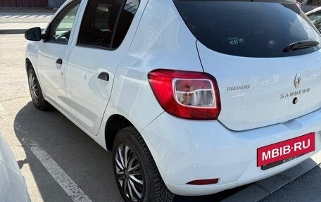 Renault Sandero II рестайлинг, 2017 год, 690 000 рублей, 3 фотография