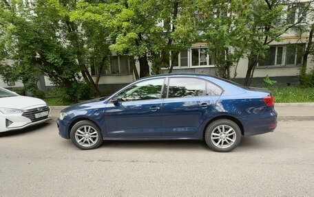 Volkswagen Jetta VI, 2012 год, 855 000 рублей, 2 фотография