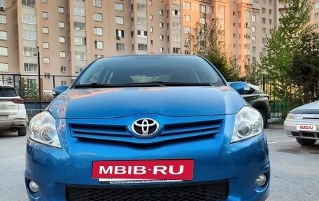 Toyota Auris II, 2010 год, 1 000 000 рублей, 5 фотография