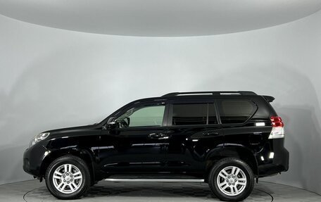 Toyota Land Cruiser Prado 150 рестайлинг 2, 2009 год, 2 499 000 рублей, 8 фотография