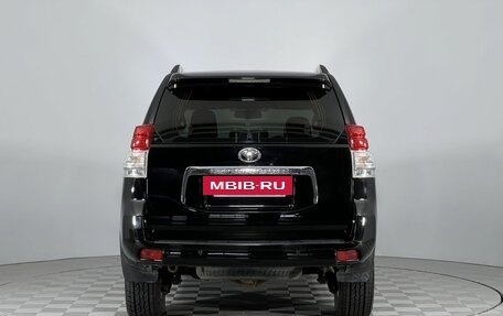 Toyota Land Cruiser Prado 150 рестайлинг 2, 2009 год, 2 499 000 рублей, 6 фотография