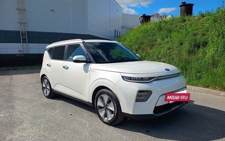 KIA Soul EV, 2020 год, 2 980 000 рублей, 2 фотография