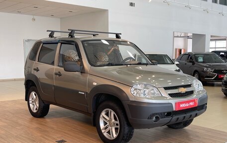 Chevrolet Niva I рестайлинг, 2011 год, 450 000 рублей, 3 фотография