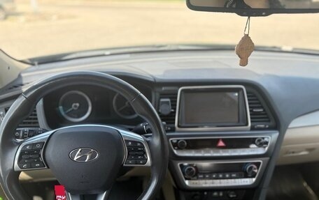 Hyundai Sonata VII, 2018 год, 1 800 000 рублей, 5 фотография
