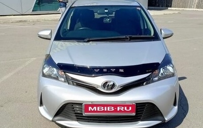 Toyota Vitz, 2015 год, 890 000 рублей, 1 фотография