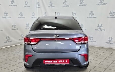 KIA Rio IV, 2017 год, 939 000 рублей, 6 фотография